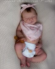 Lily - Image 3