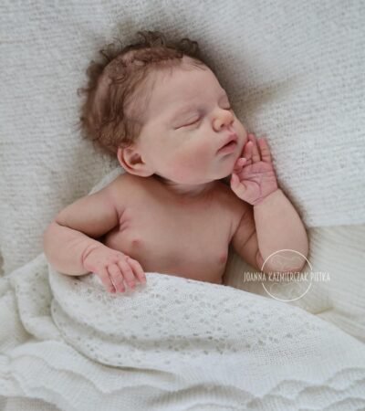 ​Full body silicone doll Luna sleeping in pastel outfit